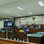 Sidang Siskawati di Pengadilan Tipikor Surabaya.