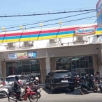 Salah satu minimarket yang jadi sasaran perampok di Kediri.