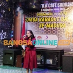 Istiqomah, salah satu peserta lomba karaoke dari Kecamatan Sokobanah, Sampang. Foto: MUTAMMIM/BANGSAONLINE