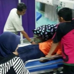 Agus Fendi tersangka narkoba Polres Pamekasan harus mendapatkan penanganan medis di RS. Muhammad Noer Pamekasan.