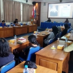 Suasana Workshop Jurnalistik yang digelar Jayabaya Institut AJI Kediri.