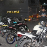 Motor-motor yang diamankan hasil razia di perempatan Kartonyono dan perempatan terminal lama. 