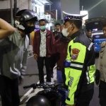 Wakapolres Ngawi, Kompol Haryanto saat menggelar patroli di Ngawi, Minggu (20/11/2022)