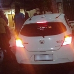 Mobil yang terlibat kecelakaan tunggal di Pamekasan.