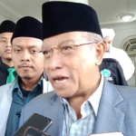 Ketum PBNU Said Aqil Siraj diwawancarai wartawan usai menghadiri pelantikan PCNU Tuban.