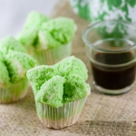 Cara Membuat Bolu Kukus Matcha dengan 2 Butir Telur. Foto: Ist