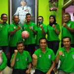 Pengurus PSSI dan KONI Kota Blitar saat foto bersama.