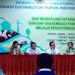 Menjelang masa tanam, kebutuhan pupuk diprediksi bakal meningkat. Asosiasi Distributor Pupuk Indonesia (ASDPI) bertekad untuk menciptakan distribusi pupuk yang tepat sasaran.