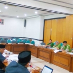 Rapat kerja Komisi II DPRD dengan Disperindag. 