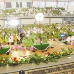 Khofofah hadir dalam kegiatan Harlah Muslimat NU ke-72 dan HUT Kemerdekaan RI ke-73 di GOR Bojonegoro. Foto: muslimat nu for bangsaonline