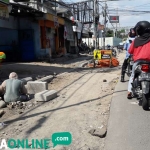 Proyek box culvert di Jalan Panglima Sudirman Gresik.