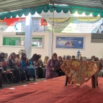  Prof Dr KH Asep Saifuddin Chalim, MA dalam acara Pembagian Raport Semester Genap dan Doa Bersama di halaman SMA Amanatul Ummah Jalan Siwalankerto Utara Surabaya, Sabtu (29/6/2024). Foto: M Mas