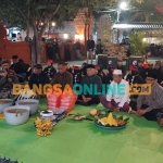 Caos Dahar salah satu rangkaian acara Haul Panembahan Rongho Djumeno. Foto: Hendro Suhartono/BANGSAONLINE