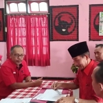 Panitia penjaringan calon Wawali Kota Blitar DPC PDIP menerima empat calon pendaftar di waktu berbeda.