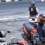 Rekaman CCTV curanmor di Surabaya.