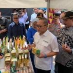 Menteri Perdagangan Zulkifli Hasan saat berkunjung di Kota Madiun.