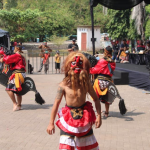 Salah satu peserta festival jaranan saat beraksi (dok Ist)