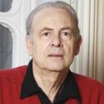 ?

Penulis Prancis Patrick Modiano memenangkan Penghargaan Nobel Sastra tahun 2014.foto: repro bbc