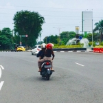 Suasana jalanan tampak sepi selama pemberlakukan PSBB.