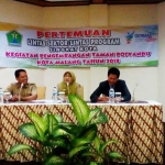 Dr. dr. Asih Tri Rachmi N, MM saat memberikan pengarahan.