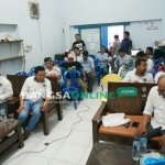 Suasana konferensi PWI Perwakilan Jombang sebelum ditinggal sebagian besar anggotanya. foto: RONY SUHARTOMO/ BANGSAONLINE