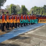 Persiapan pelatihan tanggap bencana yang digelar Dinsos Kabupaten Madiun. Foto: HENDRO SUHARTONO/BANGSAONLINE