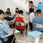 Ruang tes psikologi di ruko Jl. Monginsidi nomor 142, Sidoarjo.