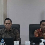 Menteri ATR/BPN, Agus Harimurti Yudhoyono, saat memimpin rapat.