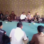 Rombongan Pj Bupati Bangkalan bersama Forkopimda saat silaturrahim ke rumah cabup paslon nomor urut 2.