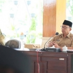 Rakor penanganan Covid-19 dipimpin Bupati Blitar Rijanto. foto: ist.