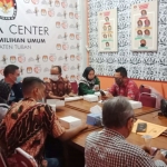 KPU Tuban terus memantapkan persiapan menjelang Debat Publik Kedua Pemilihan Cabup dan Cawabup Tuban Serentak 2020.