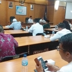 Rapat koordinasi antara pengusaha, Dishub, Dispenda, dan sejumlah OPD terkait.