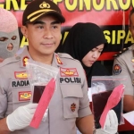 Kapolres Ponorogo AKBP Radiant menggelar pers rilis terkait video asusila.