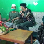 Peringati HUT TNI-75, Cabup Sugiri Sancoko jalin silaturahmi dengan para purnawirawan TNI di Ponorogo. (foto: ist).