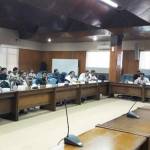 SAMPAIKAN ASPIRASI: Perwakilan PKL Stasiun Buduran saat hearing dengan Komisi B, di gedung DPRD Sidoarjo, Senin (22/8). foto istimewa