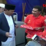 Bupati Irsyad saat meninjau salah satu stan di Pasuruan Ramadhan Fair.