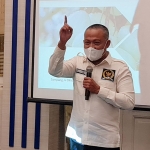 H. Syafiuddin, Anggota Komisi V DPR RI saat kunjungan spesifik (kunspek) ke Pemerintah Kabupaten Sampang, Senin (4/10). foto: SUBAIDAH/ BANGSAONLINE