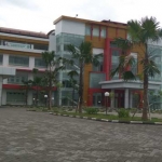 RSUD Gambiran 2 diperkirakan baru bisa beroperasi bulan Agustus.