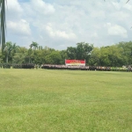 Sebanyak 2000 personel gabungan saat menggelar apel persiapan pengamanan kunjungan kerja Presiden RI, Joko Widodo ke Ngawi, di Alun-alun Merdeka, Ngawi.