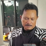 Wali Kota Madiun, Maidi, saat memberi keterangan ke awak media.