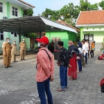 Satgas Penanganan Covid-19 Kabupaten Probolinggo telah mengarantina 53 PMI yang baru datang dari luar negeri. (foto: ist)