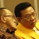 Ical dan Agung Laksono dalam acara Golkar ketika masih mesra. foto: suara.com