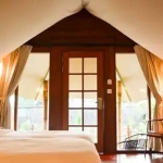 OAK TREE GLAMPING RESORT, Kota Batu.