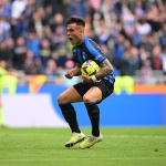 Penyerang Inter Lautaro Martínez sumbang dua gol saat mengalahkan Lazio pada lanjutan Liga Italia.