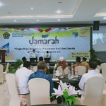 Jagong Masalah Haji dan Umrah (Jamaroh) dengan protokol kesehatan (prokes) Covid-19 di Aula Resto Kayu Manis Jalan Basuki Rahmat Tuban, Selasa (24/11/2020). (foto: ist)