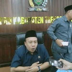 Ketua sementara DPRD Trenggalek, Doding Rachmadi saat diwawancarai awak media di ruang kerjanya, Rabu (18/9/2024).