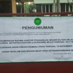 Pengumuman penutupan pelayanan Pengadilan Negeri Blitar. (foto: ist)