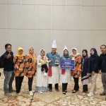 Dinas Kelautan dan Perikanan Pemkab Trenggalek saat mengikuti Lomba Masak Serba Ikan tingkat Provinsi Jatim