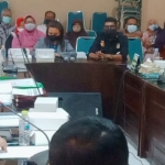 Suasana saat rapat dengar pendapat yang digelar di Komisi II DPRD Kota Probolinggo.