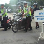 Siswa sekolah di Kabupaten Blitar terjaring razia Satlantas Polres Blitar, karena tidak memiliki kelengkapan berkendara. 